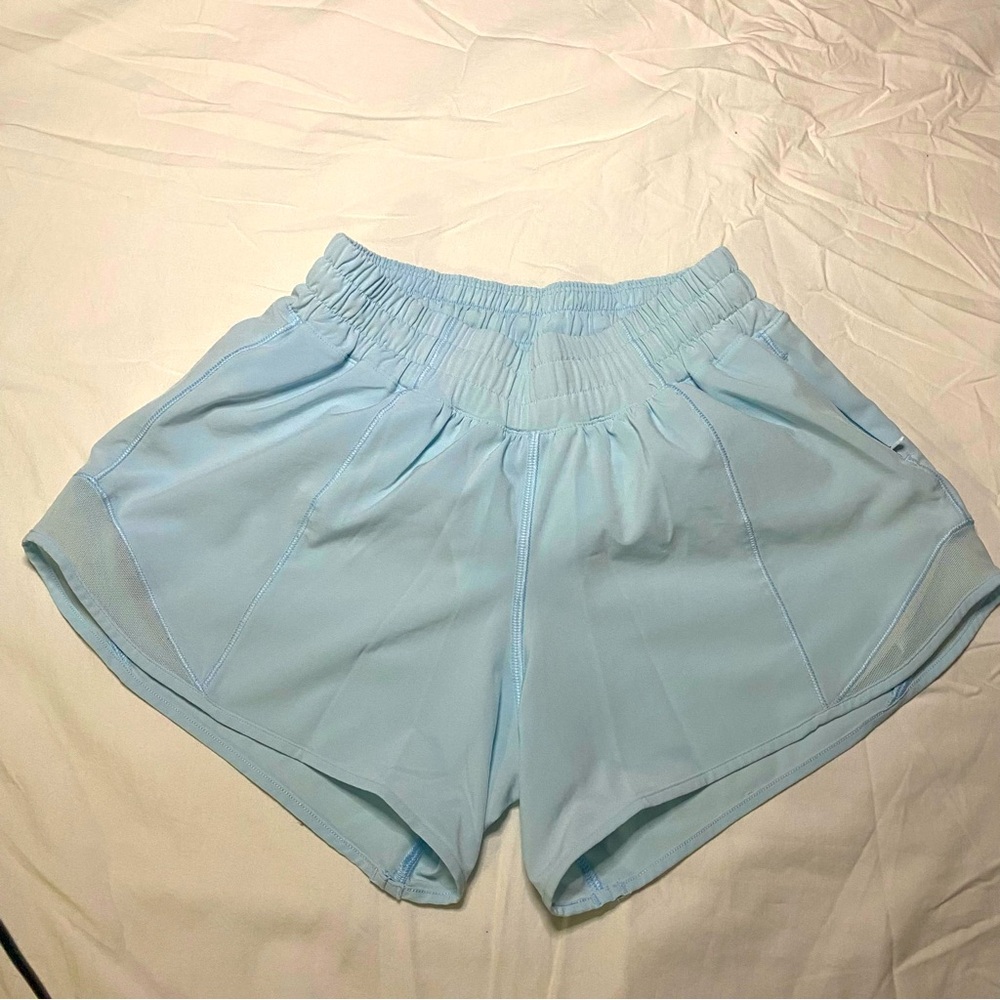 Lululemon hotty hot powder blue running shorts size 2